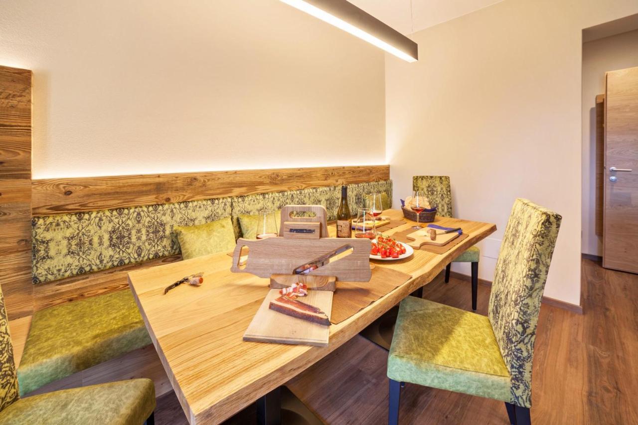 Ferienwohnung Pinot Мерано Екстер'єр фото
